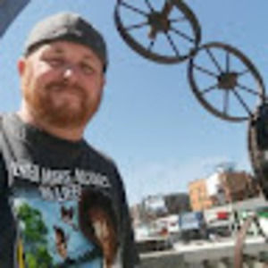 Meet your Posher, Colin